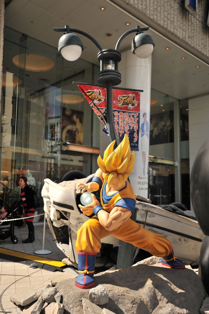 one_piece_dragon_ball_statues_7875